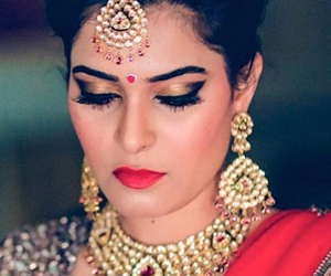 Trending Makeup Tryouts for Eyes Brows and Lips on Your Wedding