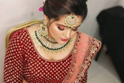 Tips to do Your Own Indian Wedding Makeup & Hairstyle - SUGAR Cosmetics