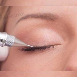 Eye Enhancement in Laxmi Nagar