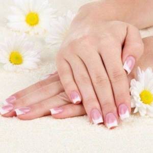 Manicure in Vivek Vihar