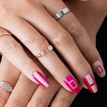 Nail Art And Extension in Paschim Vihar