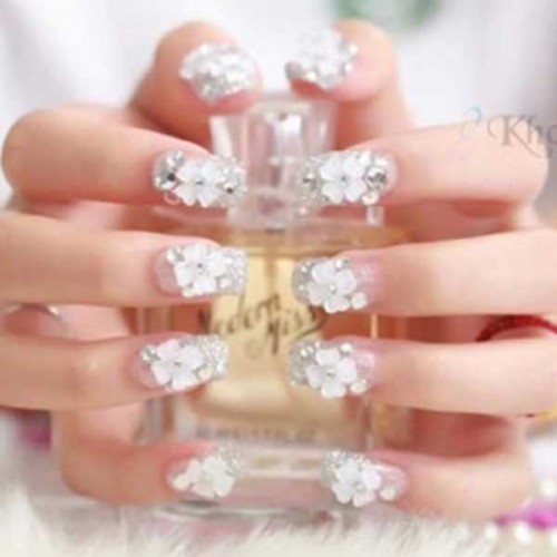 Is There Any Career Scope in Nail Art Course - YouTube