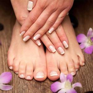 Pedicure in Connaught Place