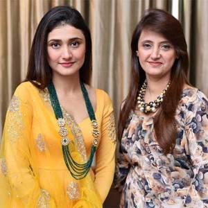 Celebrity Makeup in Delhi