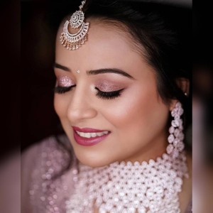 Engagement Makeup in Shalimar Bagh