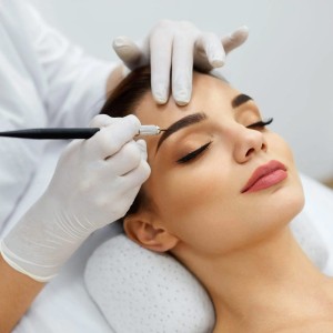 Eye brow Enhancement in Defence Colony