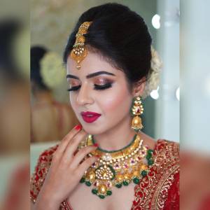 Freelance Makeup in Moti Nagar