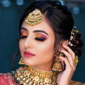 HD Makeup in Ashram Chowk
