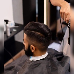 Hair Styling for Men in Defence Colony