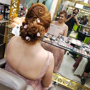 Hair Styling for Women in Shalimar Bagh