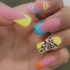 Nail Art And Extension in Delhi