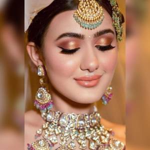 Shimmer Makeup in Delhi