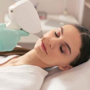 Skin Treatment in Connaught Place