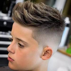 Stylish Haircuts for Kids in Delhi