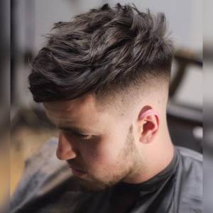 Stylish Haircuts for Men in Agra