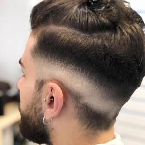 Stylish Haircuts for Men in Delhi